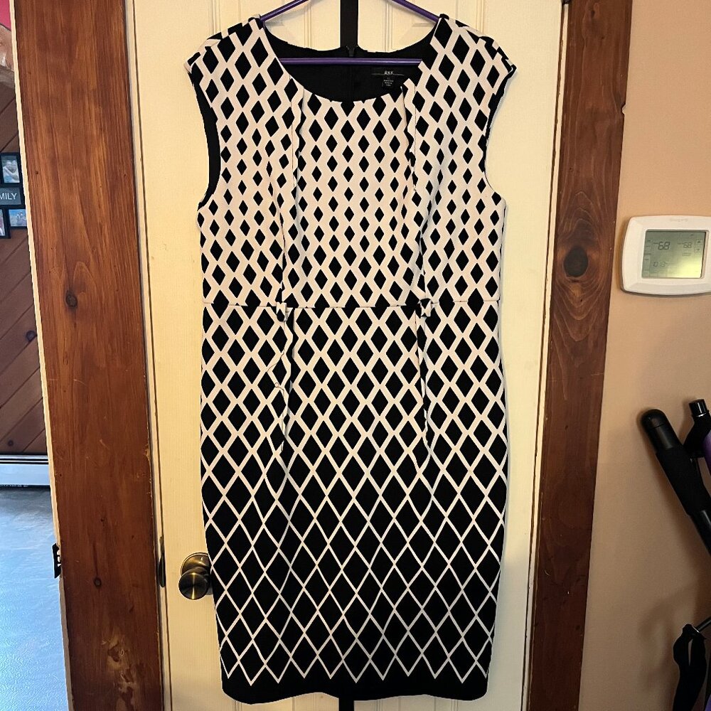 R&K Size 16 Black & White Diamond Dress